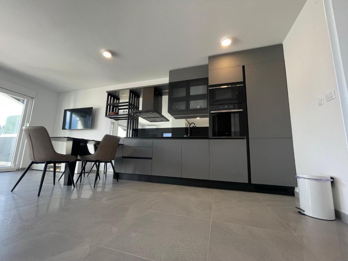 Villa Omazic Трогир Екстериор снимка